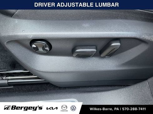Used 2019 Volkswagen Tiguan SEL R-Line AWD/4WD image 4