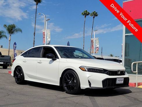 Used 2025 Honda Civic Sport image 31