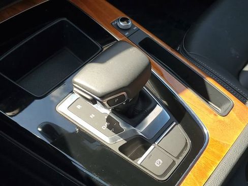 Used 2023 Audi Q5 2.0T Premium image 22