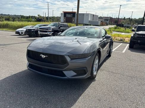 Used 2026 Ford Mustang Coupe RWD image 5