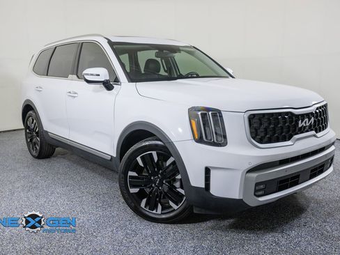 Used 2023 Kia Telluride SX AWD/4WD image 1
