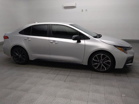 Used 2022 Toyota Corolla SE w/ Carpet Mat Package (TMS) FWD image 11