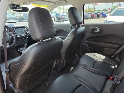 Used 2021 Jeep Compass Limited AWD/4WD image 14