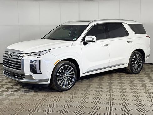 Used 2023 Hyundai Palisade Calligraphy AWD/4WD image 15