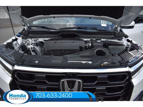 New 2026 Honda Pilot Touring image 37