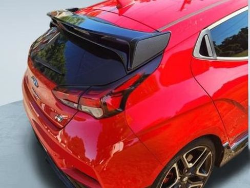 Used 2022 Hyundai Veloster N FWD image 25