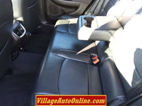 Used 2016 Chevrolet Malibu LT w/ Driver Confidence Package image 16