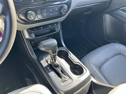 Used 2018 Chevrolet Colorado W/T w/ WT Convenience Package image 27