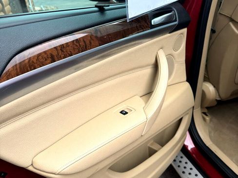 Used 2011 BMW X6 xDrive50i image 15