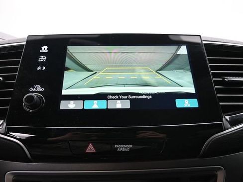 Used 2022 Honda Pilot Sport image 17