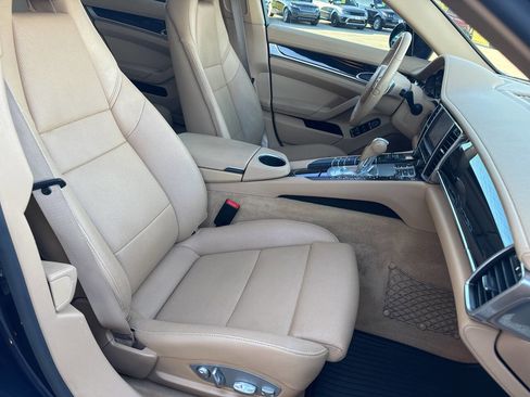 Used 2012 Porsche Panamera 4 image 20