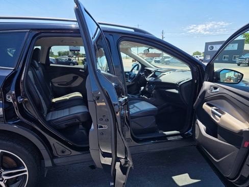 Used 2019 Ford Escape SEL AWD/4WD image 8