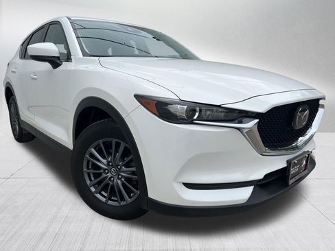 Used 2019 MAZDA CX-5 Touring FWD image 3