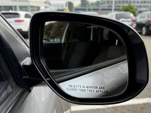 Used 2020 Mitsubishi Outlander ES FWD image 42