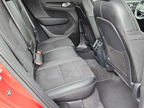 Used 2023 Volvo C40 P8 Recharge Ultimate AWD/4WD image 26