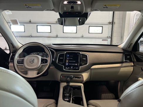 Used 2021 Volvo XC90 T6 Inscription w/ Advanced Package image 17