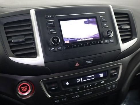 Used 2019 Honda Ridgeline Sport image 22