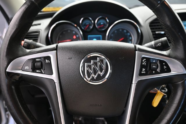 Used 2012 Buick Regal Leather FWD image 26