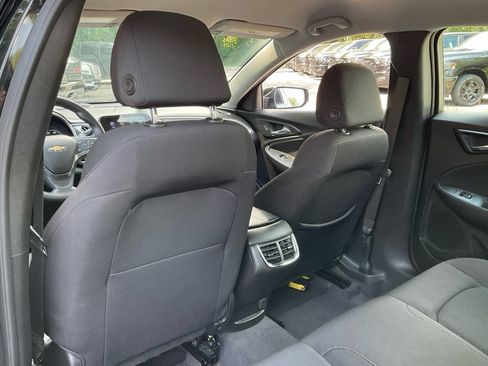 Used 2024 Chevrolet Malibu LT FWD image 30