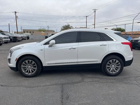 Used 2017 Cadillac XT5 Luxury w/ Driver Awareness Package AWD/4WD image 6