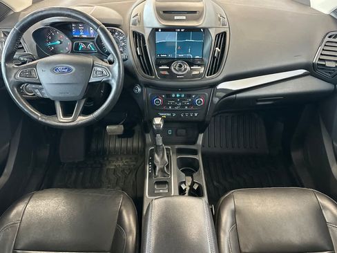 Used 2017 Ford Escape Titanium w/ Canadian Touring Package AWD/4WD image 3