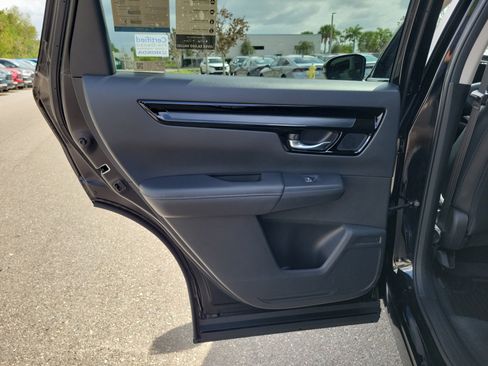 Used 2024 Honda CR-V EX-L image 14