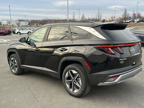 New 2025 Hyundai Tucson SEL image 9