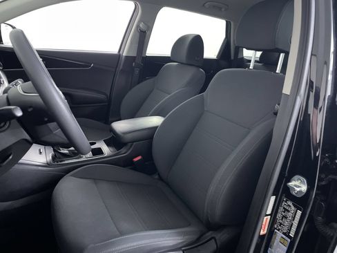 Used 2020 Kia Sorento LX AWD/4WD image 4