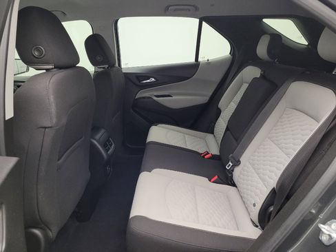 Used 2019 Chevrolet Equinox LT image 18