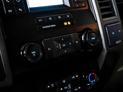 Used 2022 Ford F350 XL w/ Power Equipment Group AWD/4WD image 25