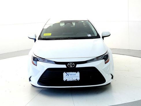 Certified 2023 Toyota Corolla LE image 8