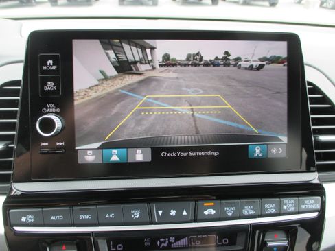 Used 2025 Honda Odyssey Sport-L image 22