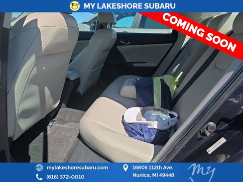 Used 2019 Honda Insight Touring image 16