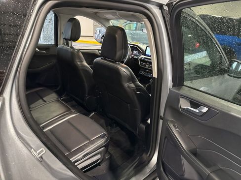 Used 2022 Ford Escape SEL image 13