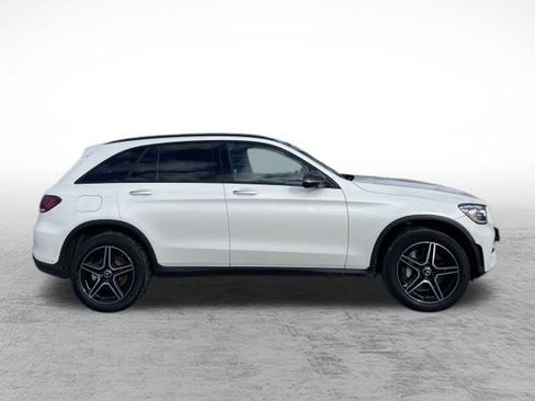 Used 2022 Mercedes-Benz GLC 300 4MATIC image 4