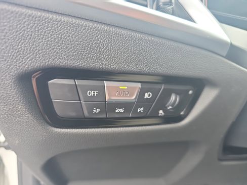 New 2025 BMW 230i Coupe w/ Convenience Package image 29