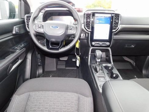 New 2025 Ford Ranger XLT image 19