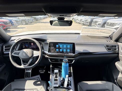 New 2025 Volkswagen Atlas Cross Sport SEL Premium R-Line image 22