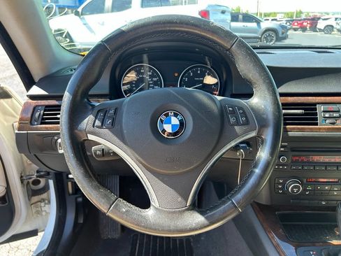 Used 2012 BMW 328i xDrive Coupe AWD/4WD image 19