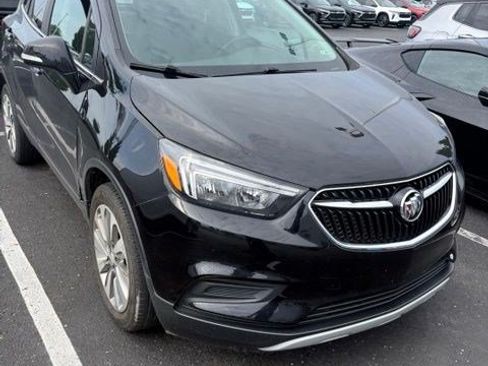 Used 2017 Buick Encore Preferred FWD image 2