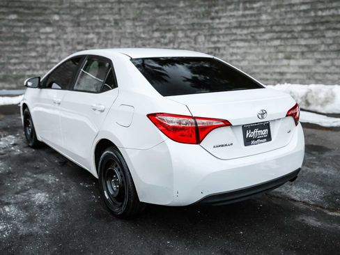 Used 2019 Toyota Corolla LE image 9