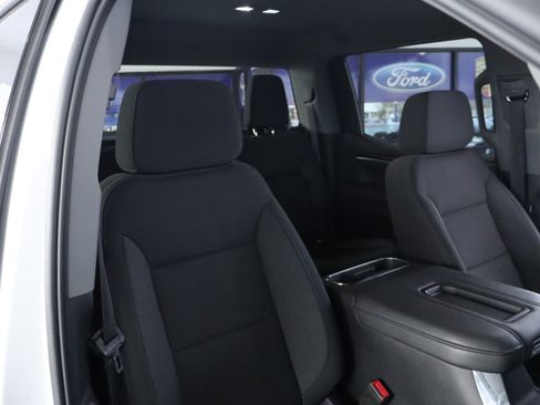 Used 2022 GMC Sierra 1500 Elevation image 36