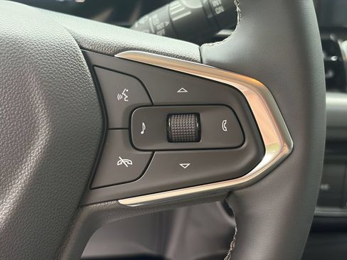 New 2026 Chevrolet TrailBlazer LT w/ Midnight Edition FWD image 16