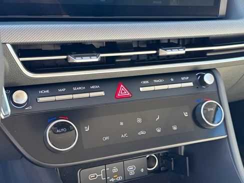 New 2026 Hyundai Sonata SEL FWD image 19