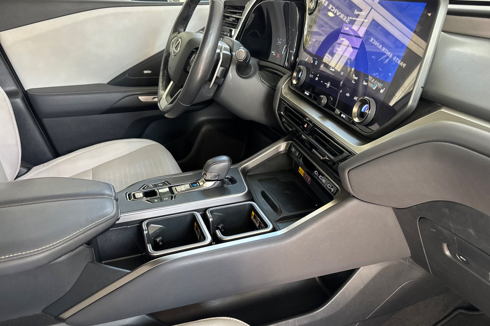Used 2024 Lexus TX 350 AWD w/ Technology Package image 21