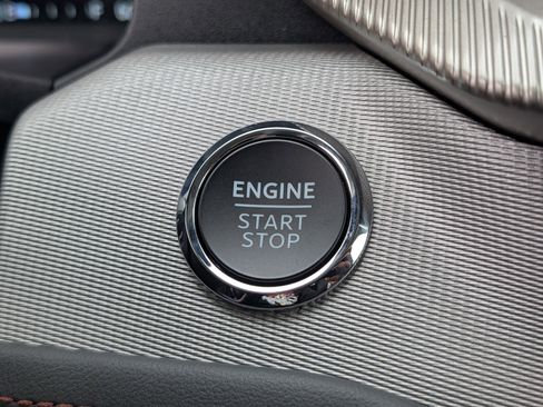 New 2026 Ford Explorer Active image 19