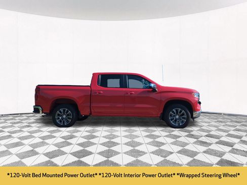 Used 2024 Chevrolet Silverado 1500 LT AWD/4WD image 7