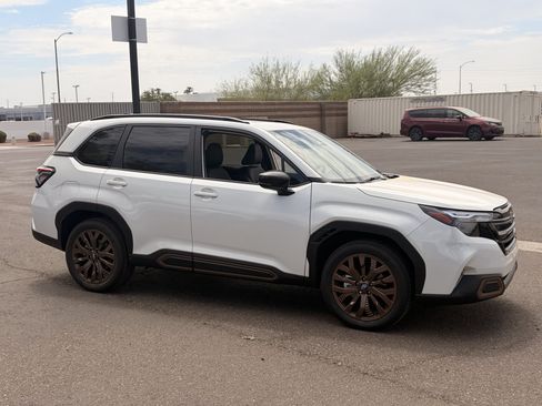 Used 2025 Subaru Forester Sport AWD/4WD image 7