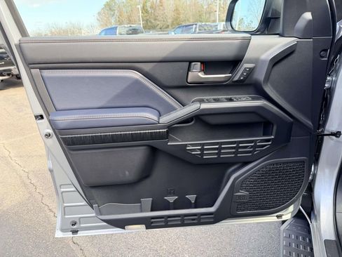 New 2026 Toyota 4Runner 4WD image 16