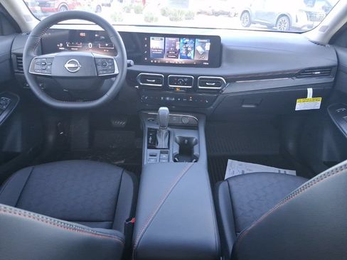 New 2026 Nissan Sentra SR w/ SR Premium Package FWD image 9